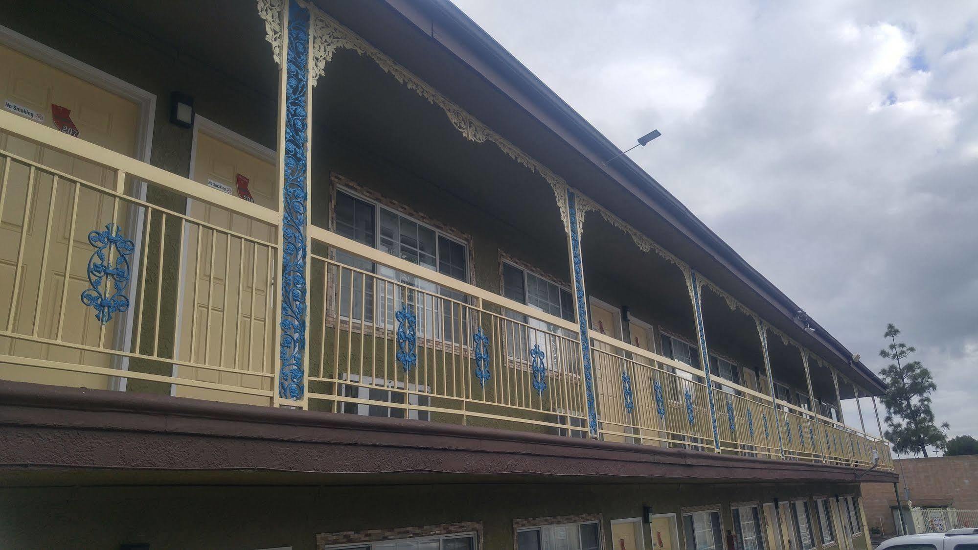Riviera Motel Anaheim Exterior photo